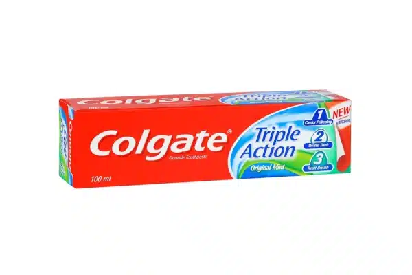 Colgate Triple Action – Complete Oral Care Toothpaste